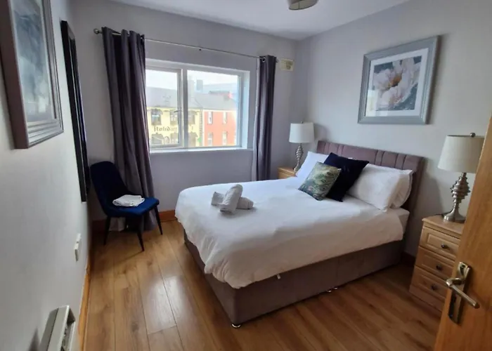 Cosy Beachfront Apartment In Salthill Galway City